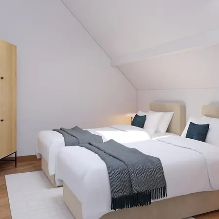 Exclusive Feel-good Oasis In Art Nouveau Style! - Sophia 1 Apartment Zurich